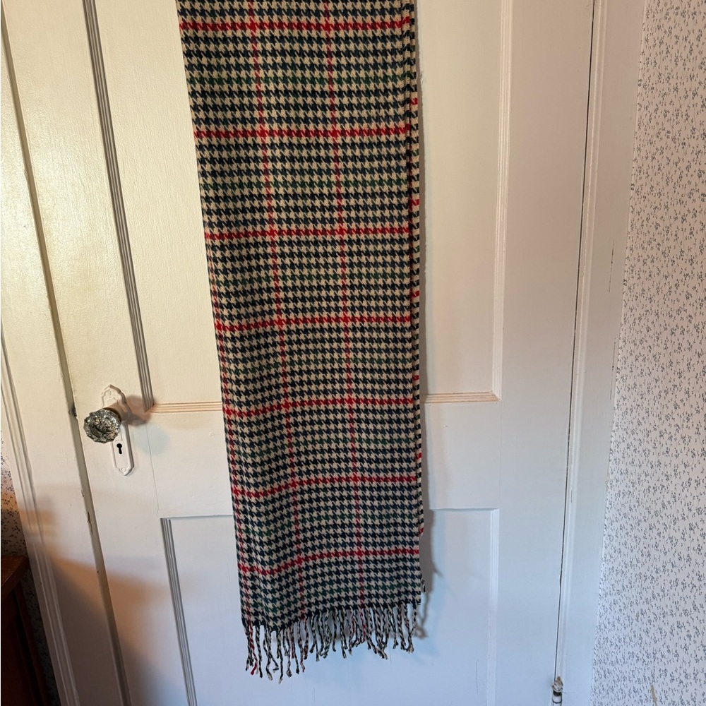 Plaid Fringe Blanket Scarf NWOT